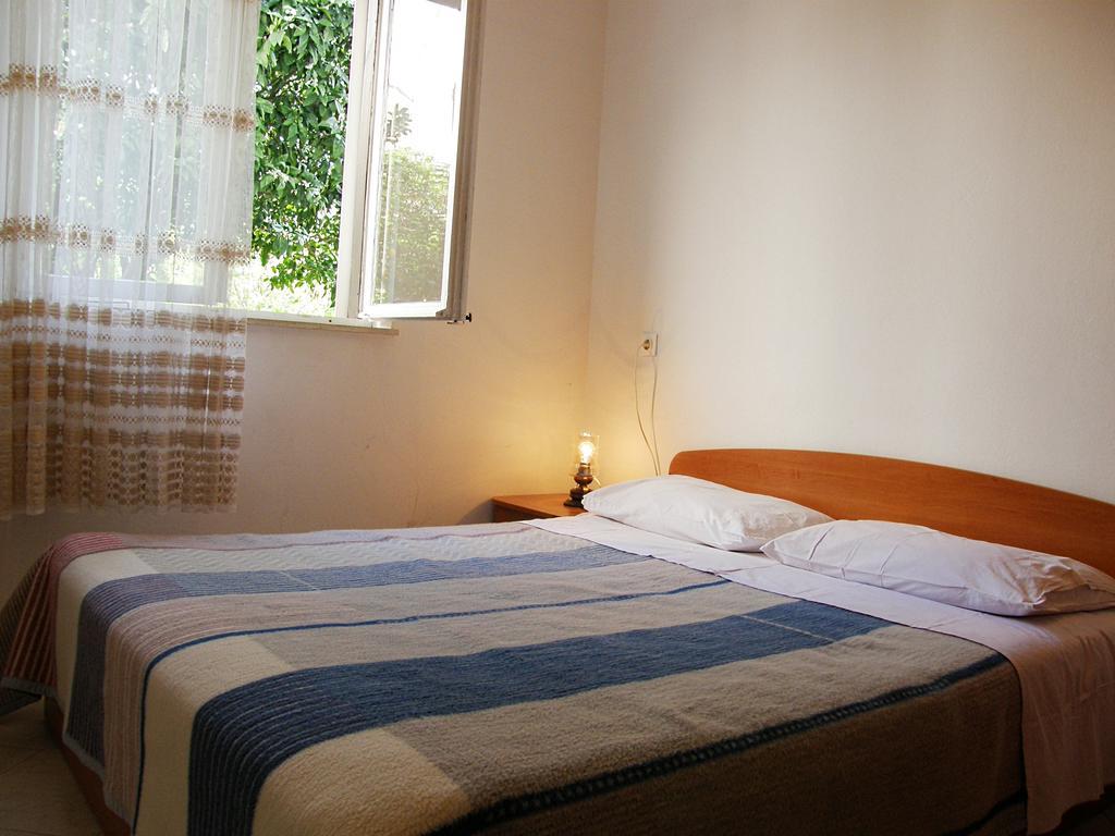 Fenix Two Bedroom Apartments ซัฟทัท ภายนอก รูปภาพ